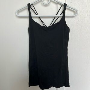 Lululemon top black size 6